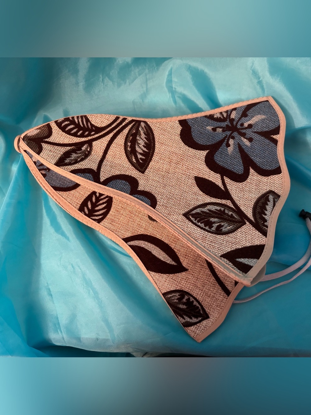 Floral Print Women’s Hat with Adjustable Loop - Blue/Tan NWOT
